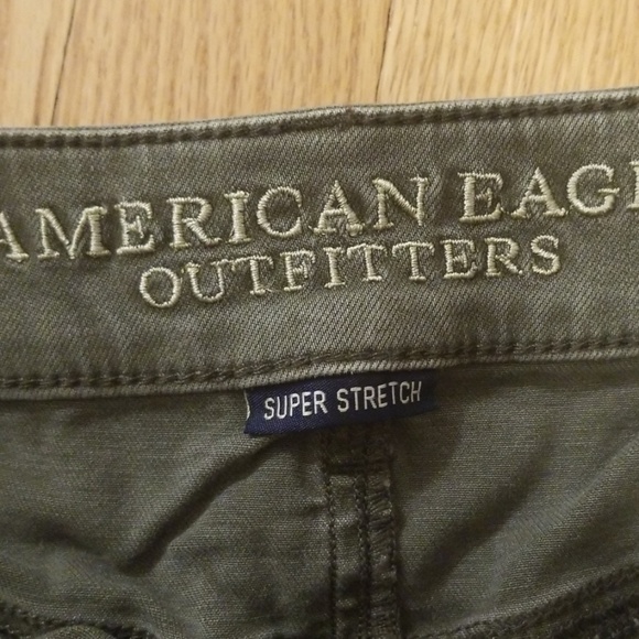 AE shorts - Picture 2 of 3